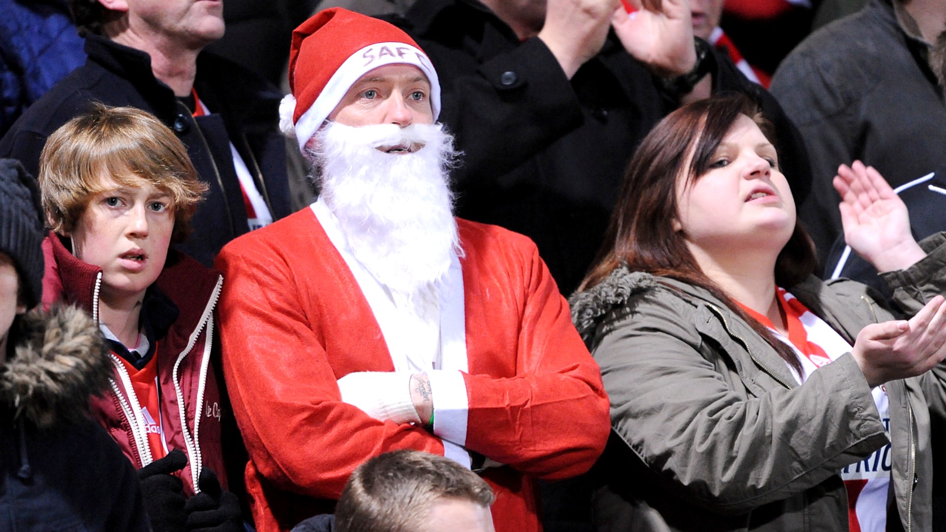 What Is Boxing Day And Why It's An English Premier League Tradition - Sporting News 2 Santa Claus - Boxing Day - Premier League